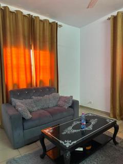 Spacious One-Bedroom Apartment - 9