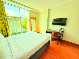 OIHI Hotel F-8 - 8