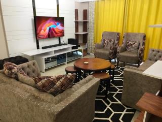 Mandela Executive Suites - Luxury 3 Bedroom Serviced Apartment, Kilimani - 0