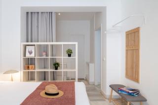 Almansa Suite Apartment - 4