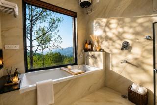 Minara Meadows - 6