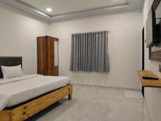Indraprastha Cottage - 9