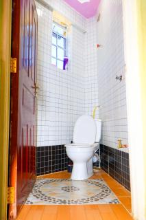 Reale's Studio Unit - 1