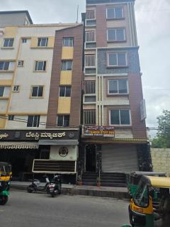 Tanish Stay Inn - 9
