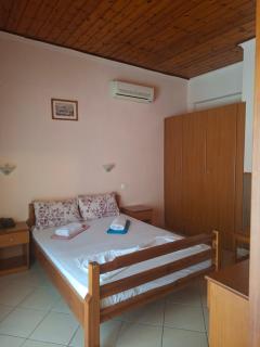 Hotel Ira - 4