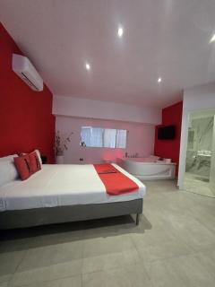 Hotel Living - 1