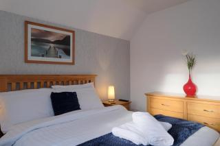 2-Bedroom Condo Best of Beach & City, FREE Parking - 2