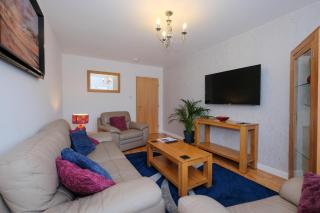 2-Bedroom Condo Best of Beach & City, FREE Parking - 8