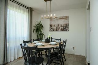 Entire Home in the heart of the Bay of Quinte - 0