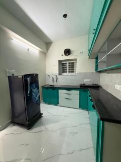 Slice of Paradise Madhapur 2BHK HitechCity OG Stays - 6