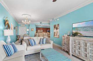 Breathtaking Views Emerald Grande 3BR,2BA 904E - 1