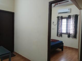 Aditya Holiday Homes Thiruvidaimaruthur - 9