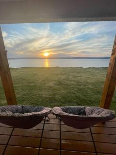 Bras d'Or Lake Escape Waterfront Home - 0