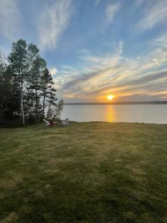 Bras d'Or Lake Escape Waterfront Home - 8