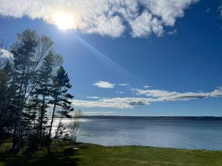 Bras d'Or Lake Escape Waterfront Home - 6