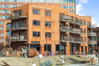 North Estate Vervet - central - harbor - 9