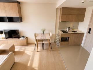 La Casita Hua Hin Premium Stay with Playstation - 3