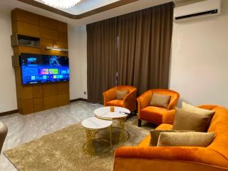 High Class 1BR at One Euphoria - 1
