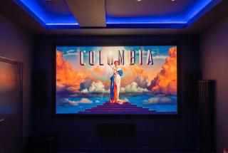 Luxury Escape with Cinema, Pool Table & Darts - 6