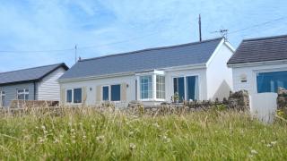 Beach Bungalow - 4
