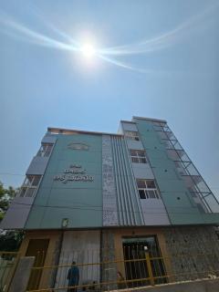 Hotel Royal Akkamahadevi - 7