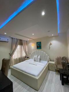S&B Hotel - 2