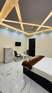 Royal Residency - 4