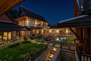 Salika Luxury 5.5 Bed Villa Seaview With Maids - 0
