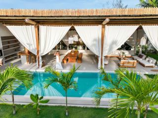 Villa Zenora luxury villa 100 m from the beach - 0