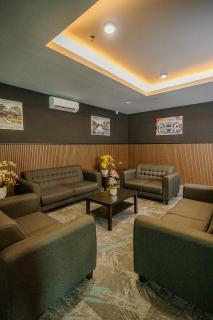 Hotel Valya Melaka Sentral Riverfront - 1