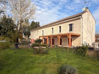 Quiet, automated village house for 12 people - 0