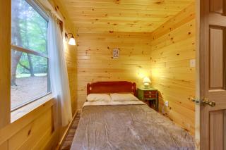 Letchworth Cabin: Lake Access, Slide, Canoe Rental - 1
