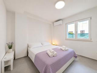 -2 min dal mare- Corte esclusiva, AC, WiFi - 3