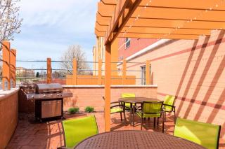 SpringHill Suites Midland - 9