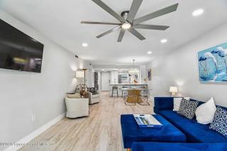 2 Bd 2 Ba Cocoa Beach 10-19 Ss - 9