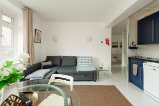 Spacious 5-Bed Home near Stockwell Tube Station - 5