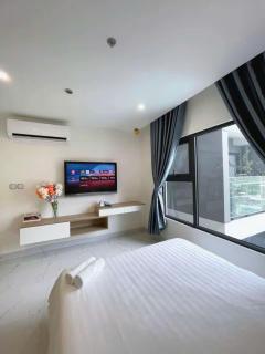 STUDIO Gh31809 - 5