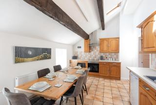 KEEPERS COTTAGE - Peaceful Farm Cottage & Hot Tub in Holmfirth - 8