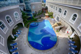 Sharjah Premiere Hotel & Resort - 0