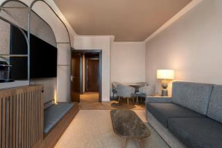 AC Hotel Palacio Universal by Marriott - 1