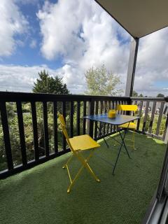 Appartement 2 chambres - Plage 350m - Balcon - Parking privé - 4