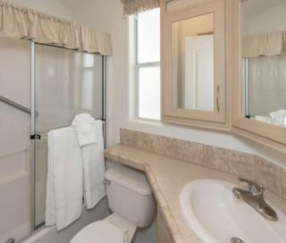 Palm Creek Resort & Residences - 6