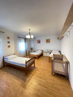 Village of Gibarac sleep and go -  - 1