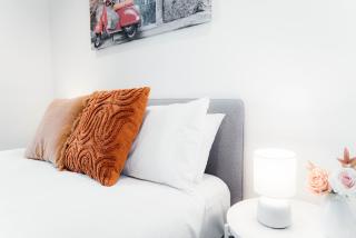 CBD Comfort 2 Beds 2 Baths Living - Melbourne - 7