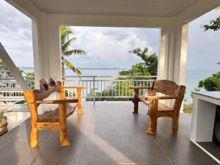 Durano Seaside Retreat Rooftop House - 3