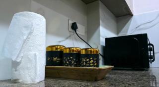Qafila Stays- Cosy 1 BHK studio appartment - 1