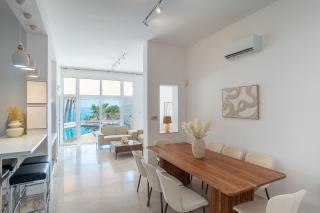 Coral Bay Villa with Sea View - 6