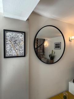 Apart of York - The Spiral Staircase - 1 Bed - 9