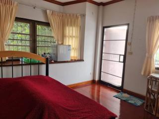 Mountain Front Family Home Big Balcony For 4 Rare Birds, Bikes - 6