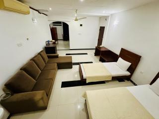 Subhas Tourist Hotel - 1